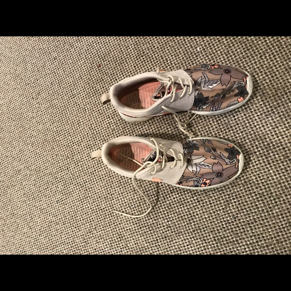 Nike Roches size 7.5 - Picture 3 of 4